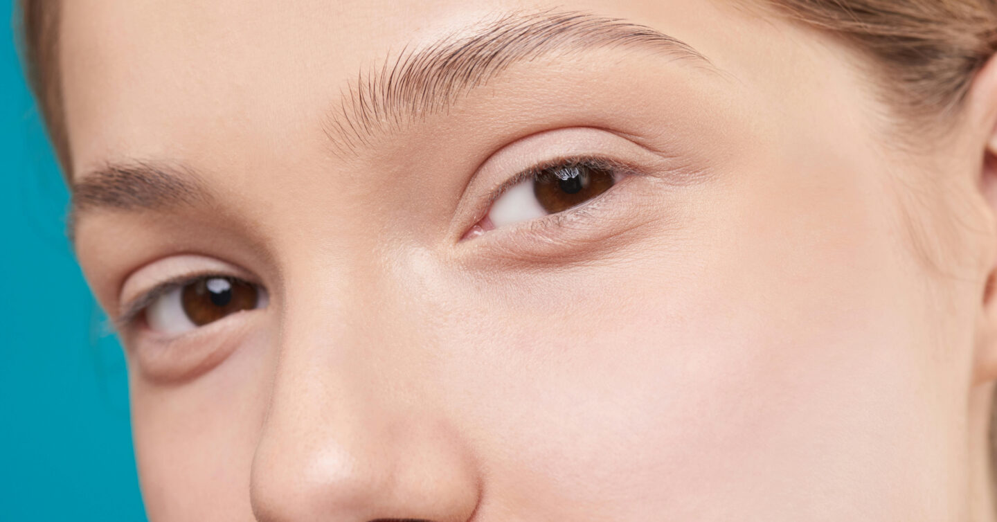 Here’s How to Quickly Shrink a Zit